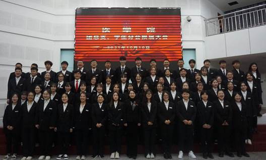 说明: 7D39DB55900BFC659417D0EAD2751EC5